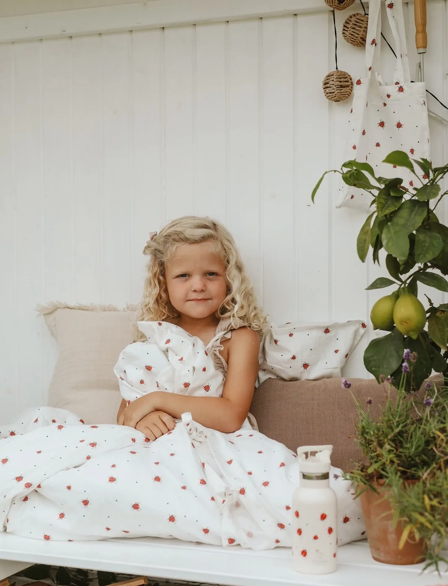 Vanilla Copenhagen Sengetøj Baby Lady Lovebug, 70X 100 cm/40X 45 cm, Sleep Time, Weiß - Bed Sets, Kinder