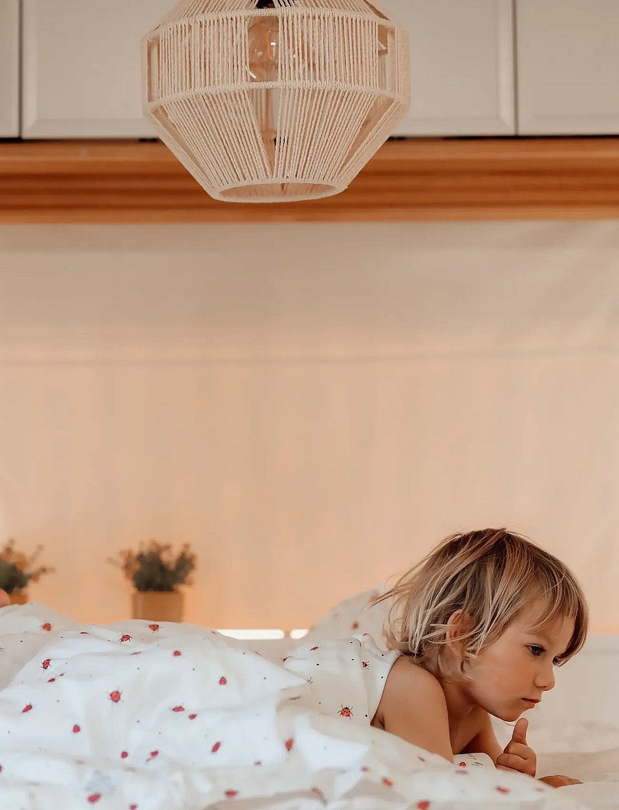 Vanilla Copenhagen - Bedding Baby - Lady Lovebug - bedsets - milk - 3