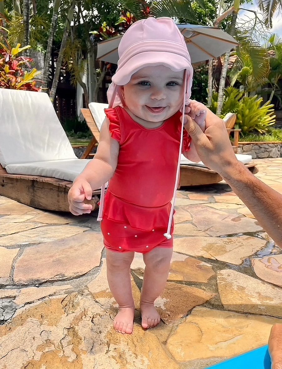 Vanilla Copenhagen - Swimsuit - Neoprene - Berry - Dots - apģērbs ar uv aizsardzību - berry - 4