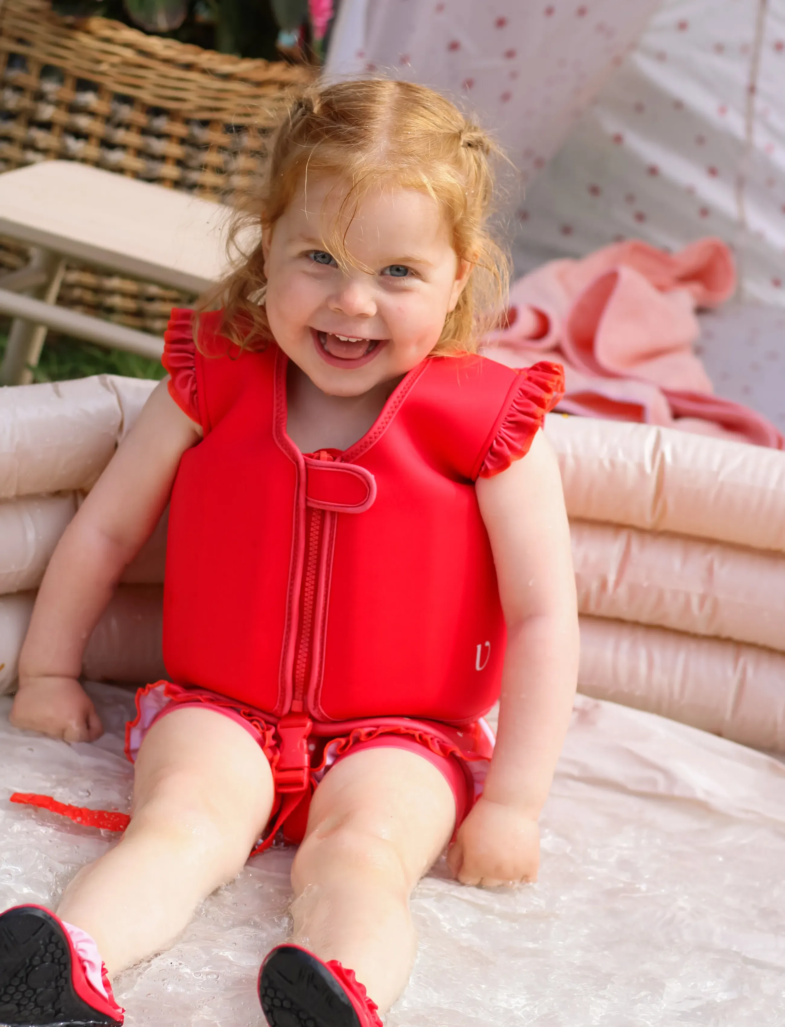Vanilla Copenhagen Svømmevest Berry, 1-3Y, Sports Equipment, Rot - Swimming Accessories, Kinder