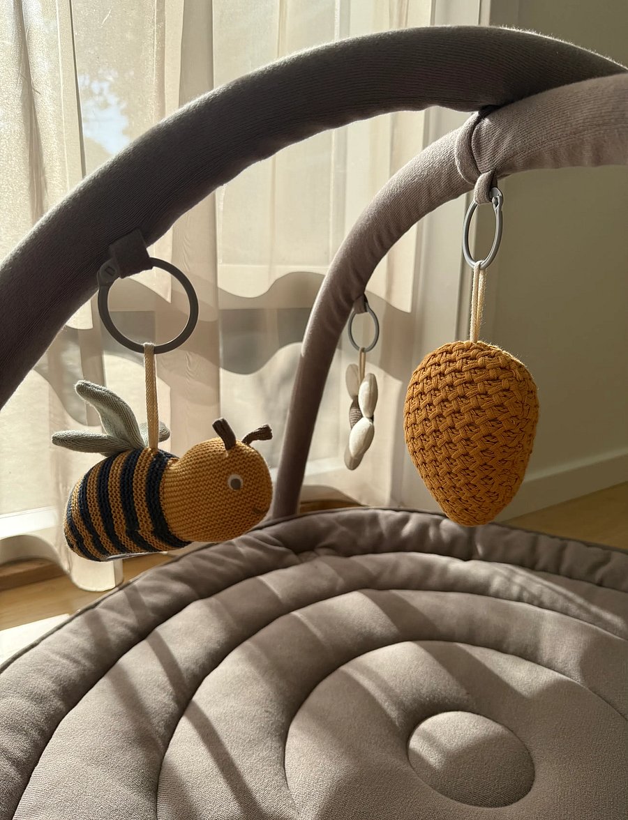 Vanilla Copenhagen - Playmat - Honeybee - spielbögen & spielmatten - wood - 0