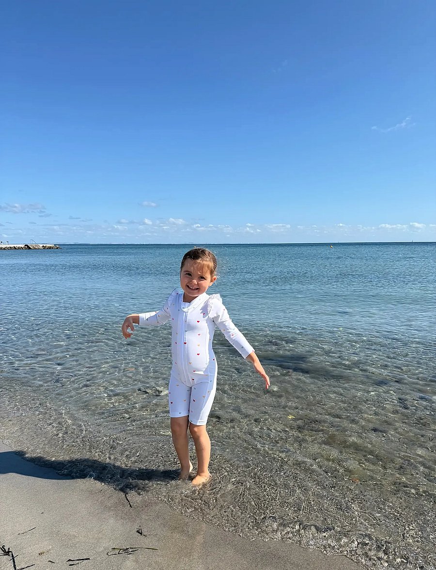 Vanilla Copenhagen - Swim Bodysuit - Hearts - uv-kaitsega riided - cream - 0