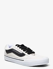 VANS - Knu Skool - laag sneakers - suede white/black - 0