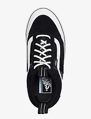 VANS - Old Skool MTE-2 - low top sneakers - black/white - 3