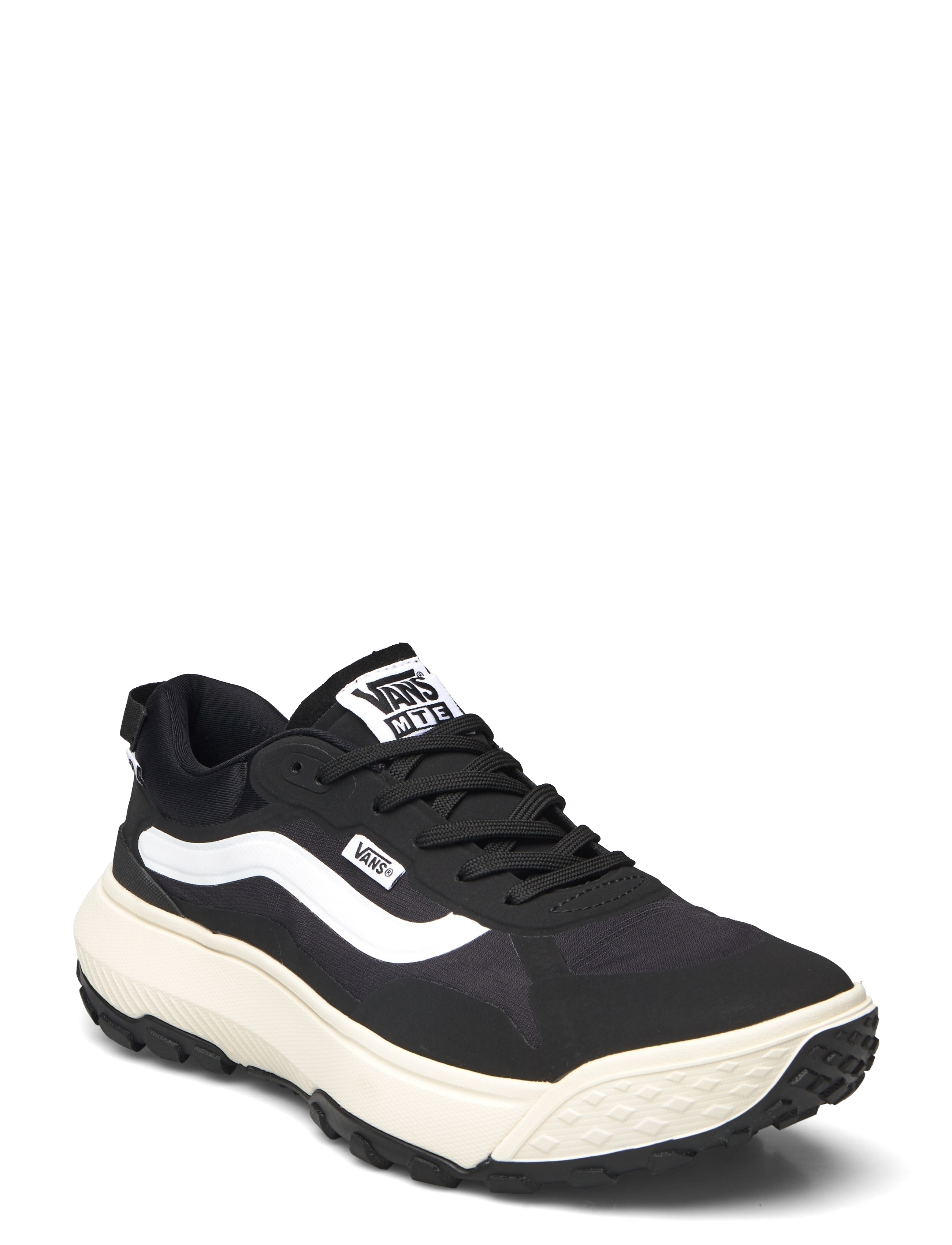 BLACK/WHITE