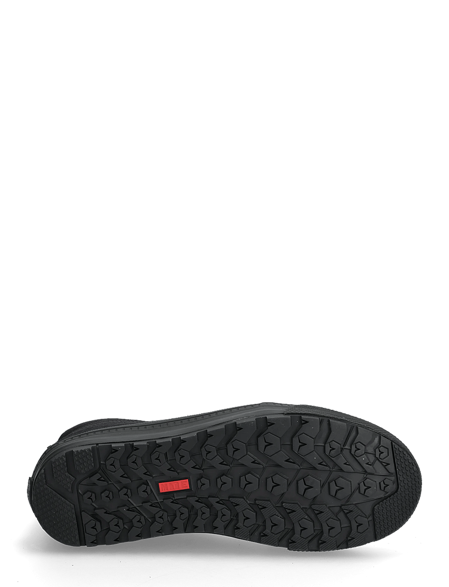 VANS - Sk8-Hi Waterproof Insulated MTE - madala säärega tossud - black/black - 4