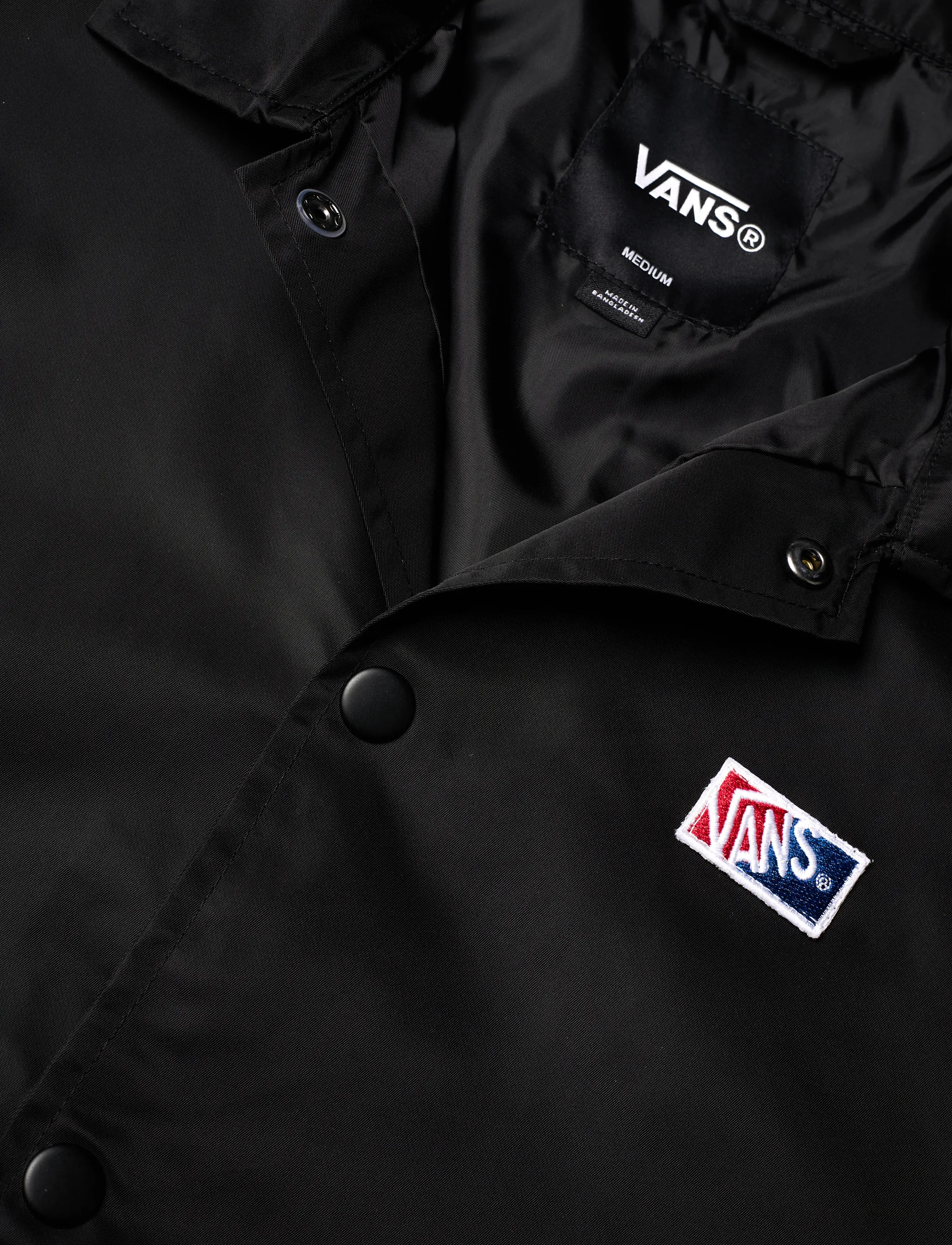VANS - Torrey Nylon Coaches Jacket - sports jackets - black/white - 2