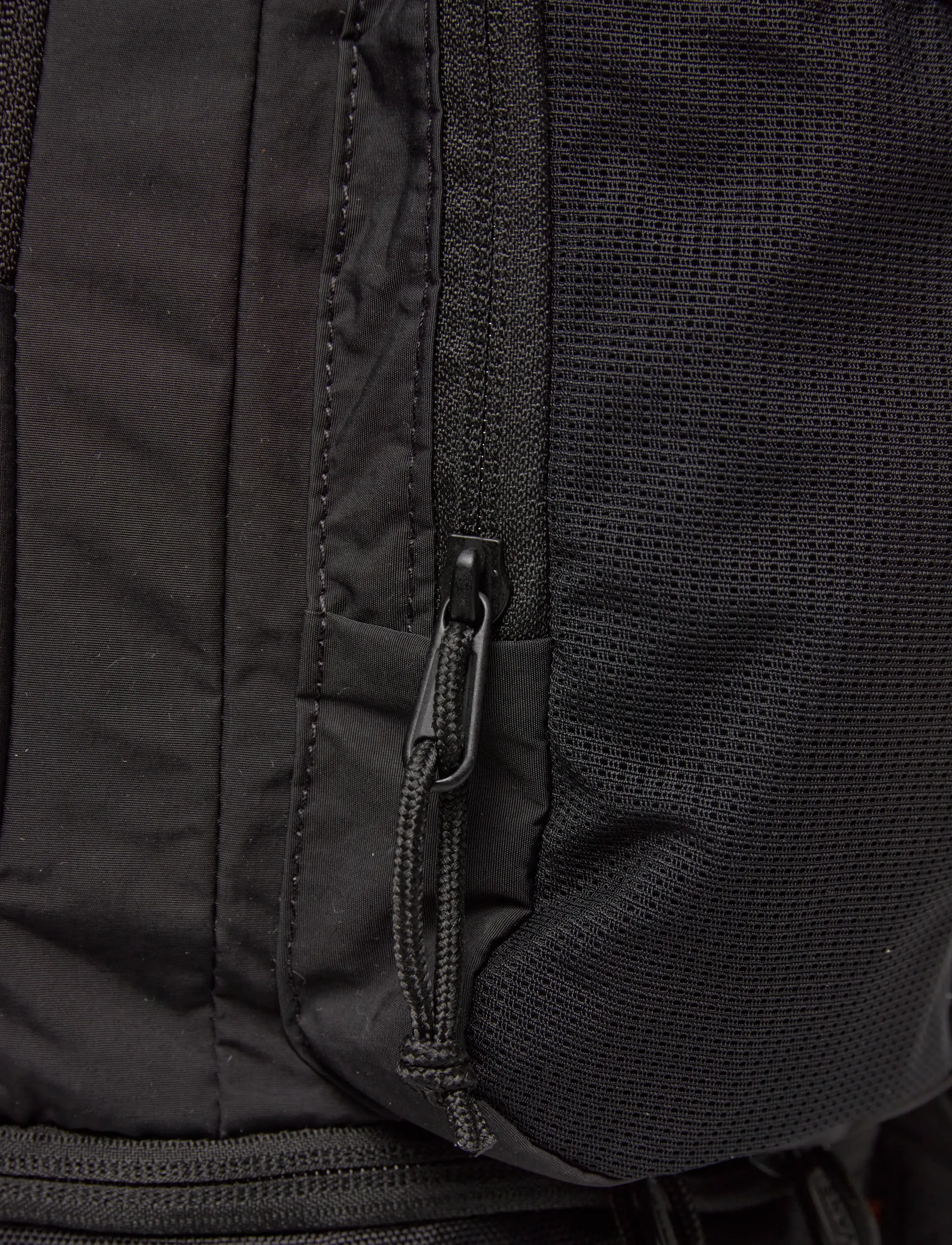VANS - Wilder Backpack - sportrucksäcke - black - 4