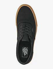 VANS - UA Era - sportiska stila apavi ar pazeminātu potītes daļu - black/classic gum - 3