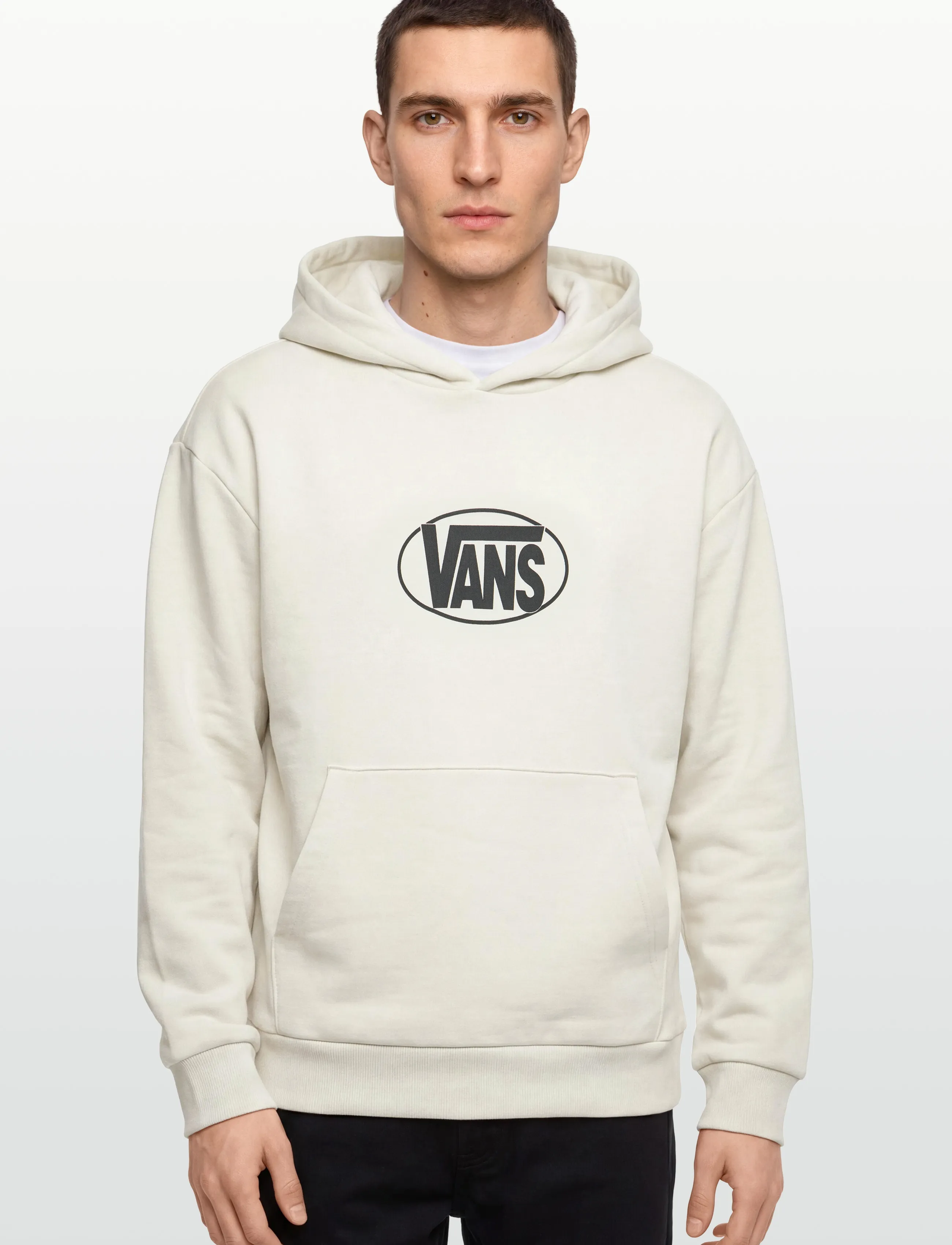 Oval Logo Relaxed Pullover 2