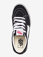 VANS - UA SK8-Low - lave sneakers - black/true white - 3