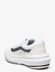 VANS - UA Old Skool Overt CC - lave sneakers - white - 2