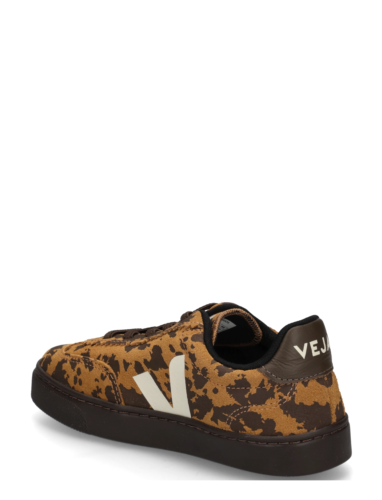 Veja - Small Volley - camel-wild-country - 1