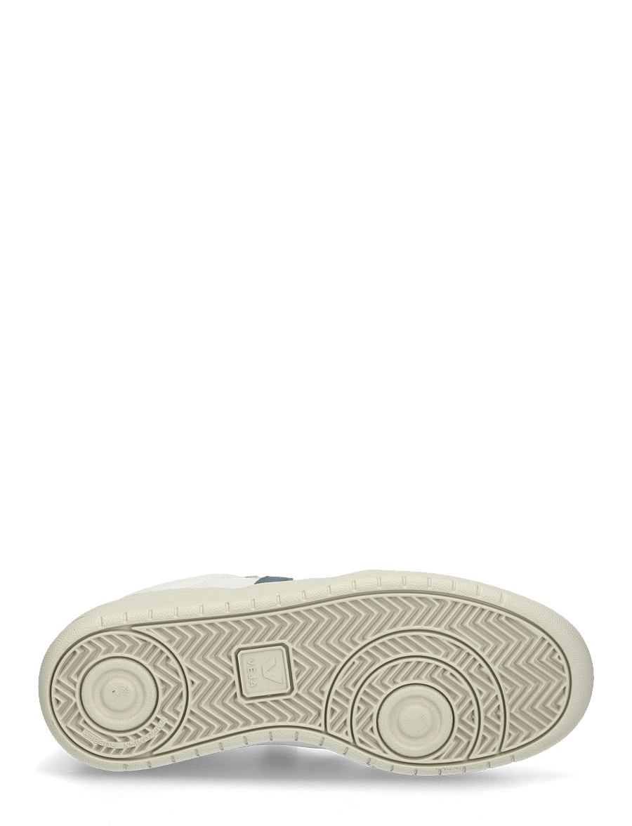 Veja - V-90 - konfirmationstøj - extra-white_california - 4