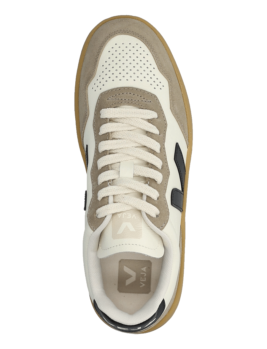 Veja - V-90 - lave sneakers - pure_black_natural - 3
