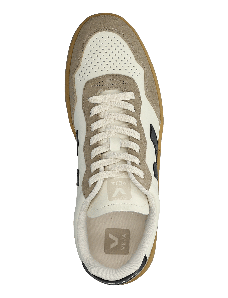 Veja - V-90 - lave sneakers - pure_black_natural - 3