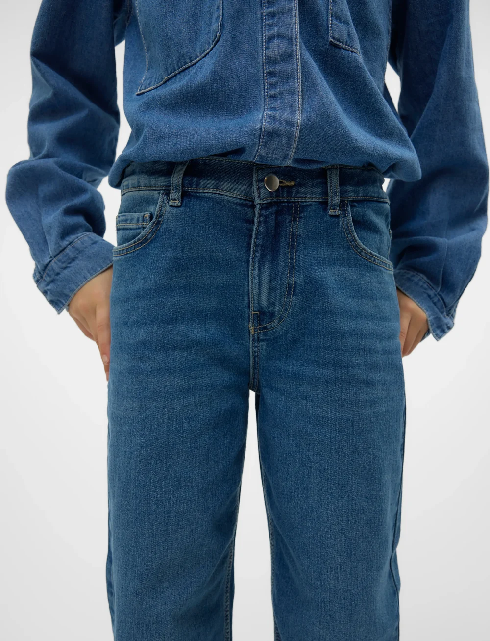 Vero Moda Girl - VMDAISY WIDE DENIM JNS MIX GIRL NOOS - alt laienevad teksad - medium blue denim - 3