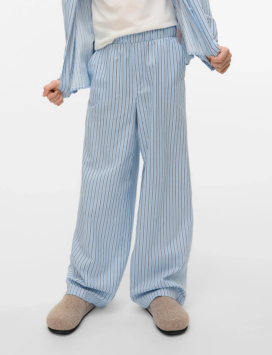 Vero Moda Girl - VMPINNYS WIDE PANT WVN GIRL - byxor - airy blue - 0