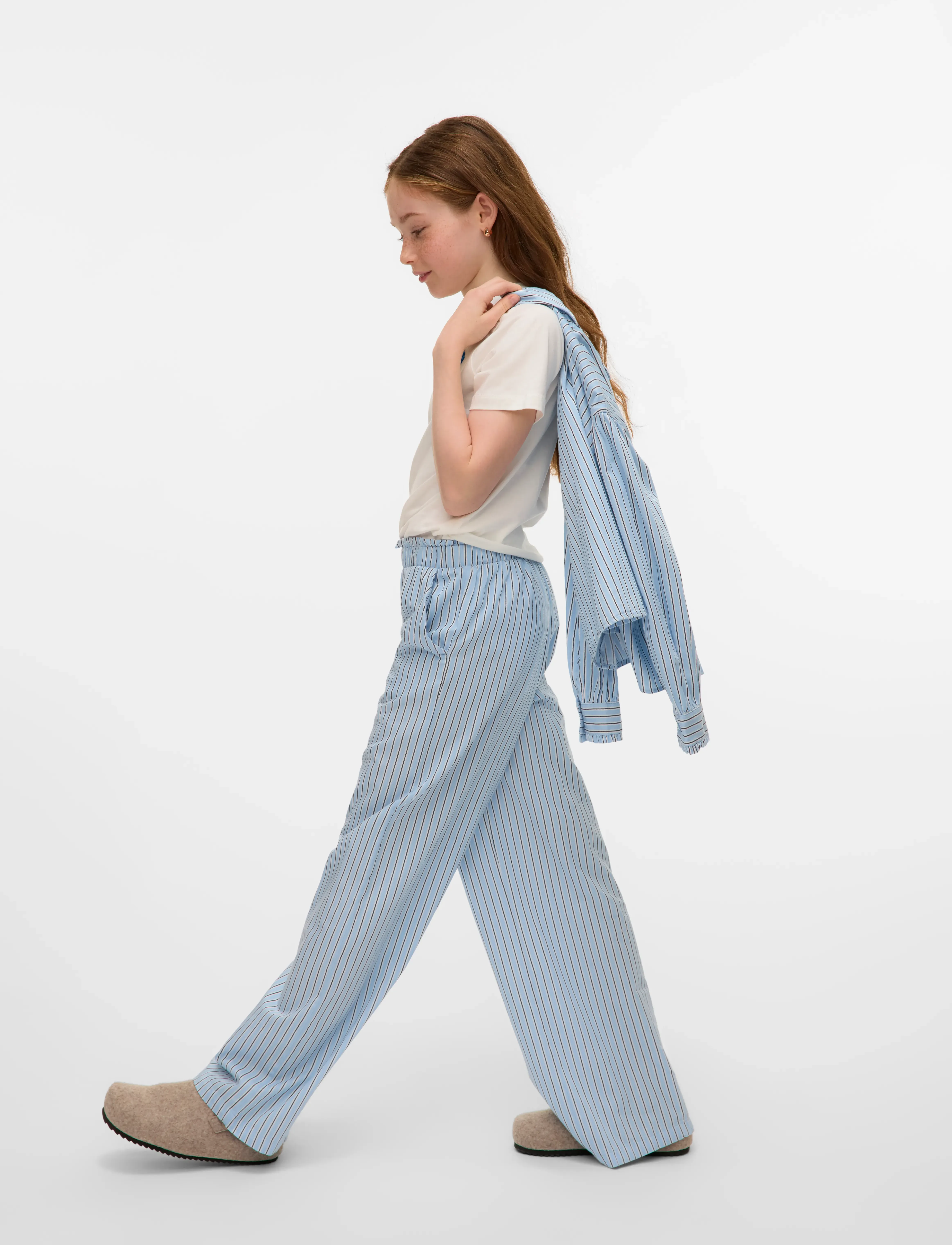 Vero Moda Girl - VMPINNYS WIDE PANT WVN GIRL - pantalons - airy blue - 4