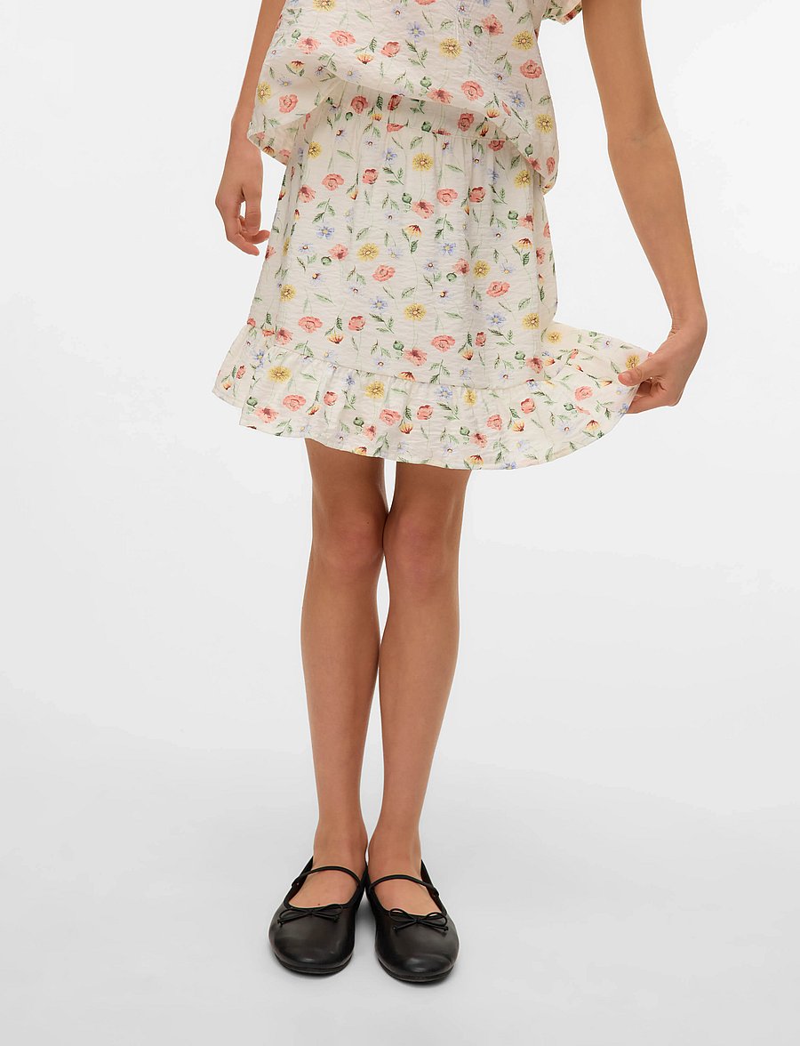 Vero Moda Girl - VMJOSIE MARIGOLD MW SHORT SKIRT WVN GIRL - jupes courtes - birch - 4