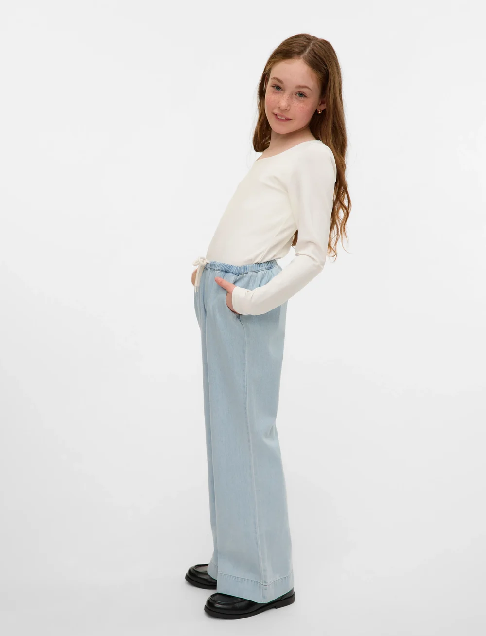 Vero Moda Girl - VMDREAMY HR WIDE DENIM JEANS GIRL - osta vanuse järgi - light blue denim - 3