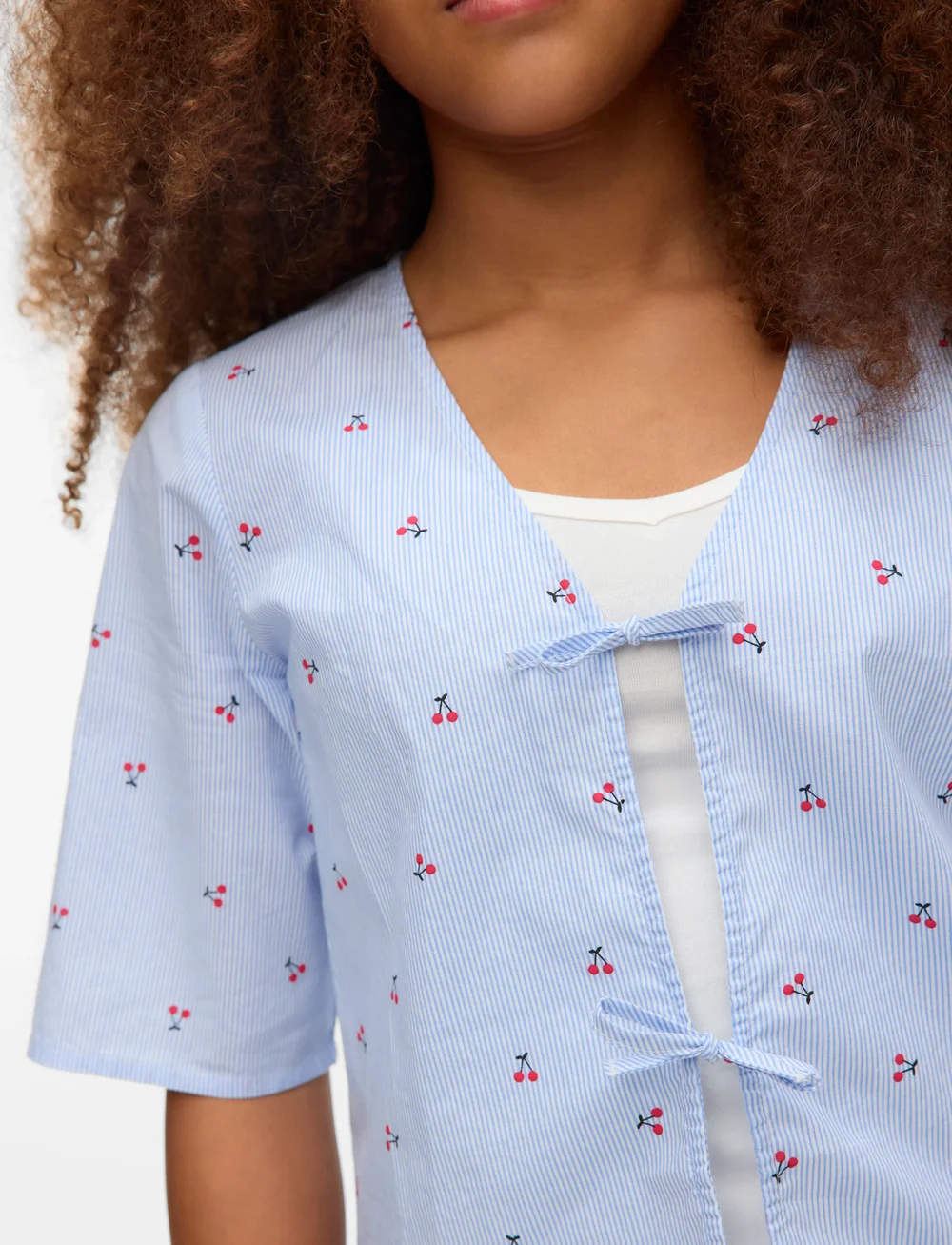 Vero Moda Girl - VMODEA 2/4 TIE TOP WVN GIRL - pluusid ja tuunikad - snow white - 3