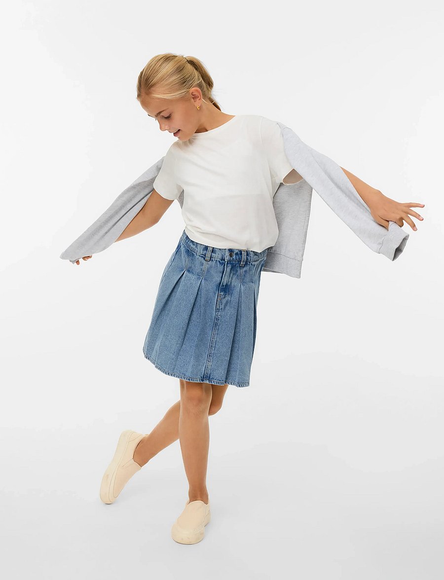 Vero Moda Girl - VMDANNI HR SHORT DNM PLEAT SKIRT GIRL - trumpi sijonai - light blue denim - 0