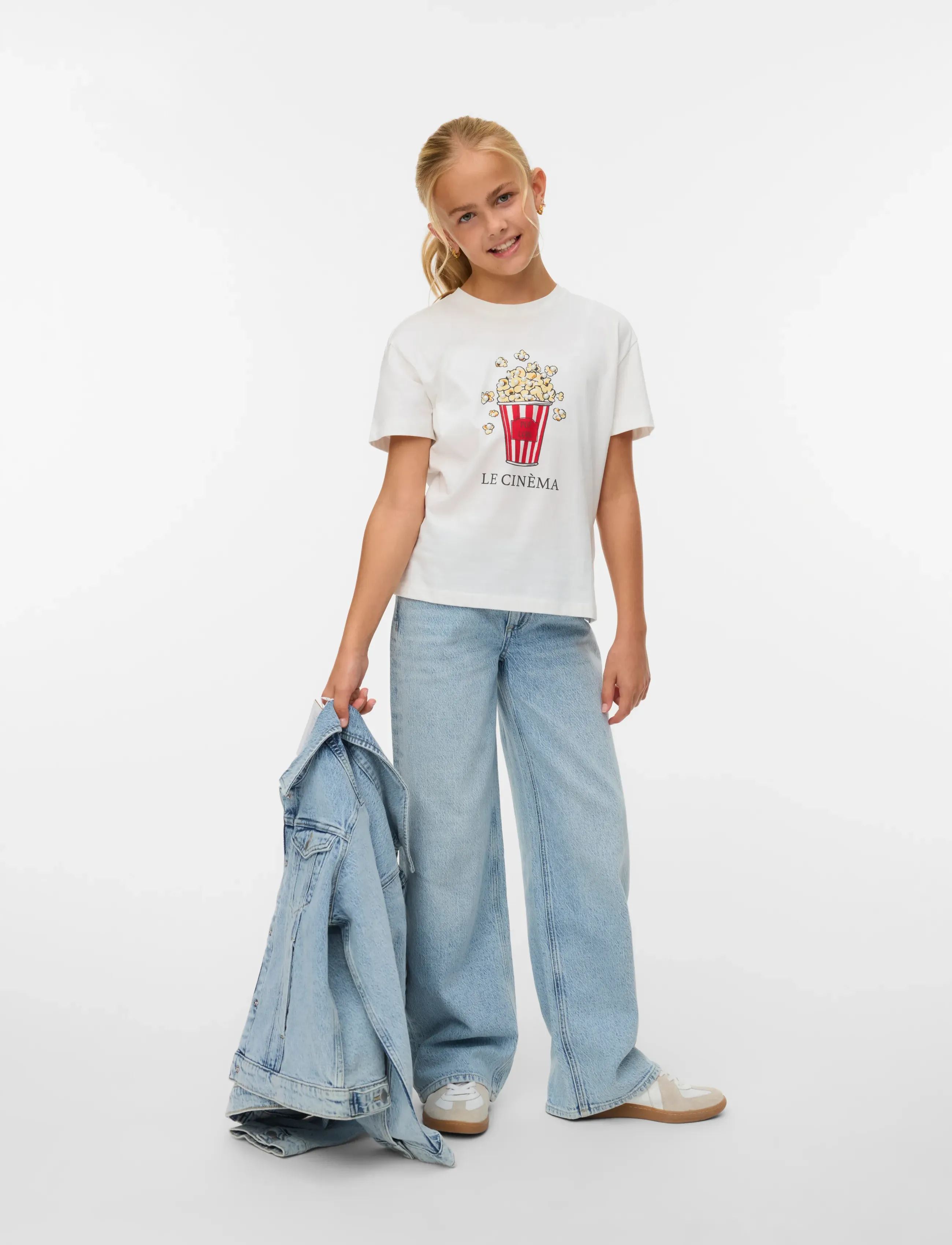 Vero Moda Girl VMVANESSA LR WIDE JEANS RA339 GIRL - Laia säärega teksad - LIGHT BLUE DENIM / blue