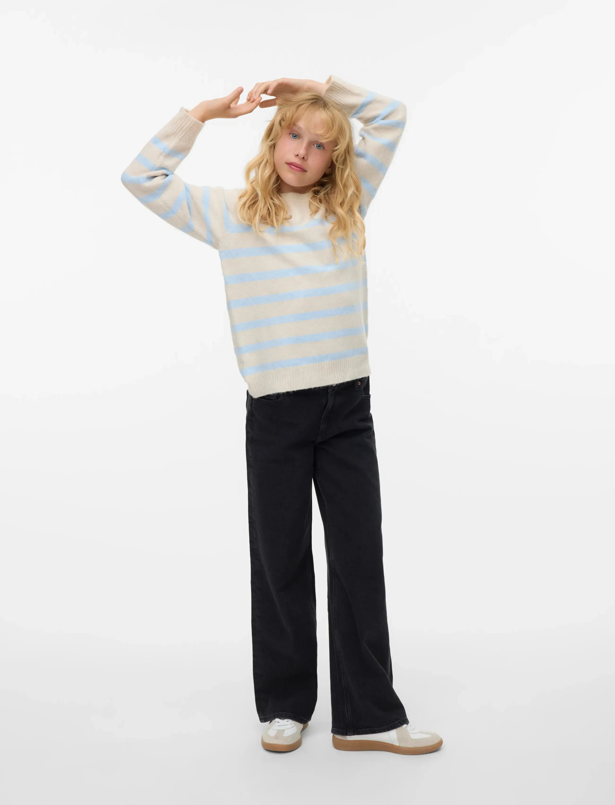 Vero Moda Girl VMDOFFY EMBROIDERY LS O-NECK PULL GIRL - Pullover - BIRCH / cream