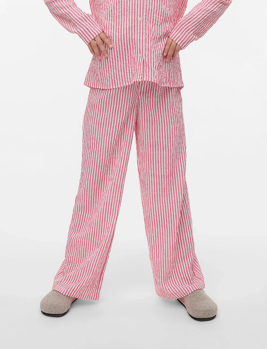 Vero Moda Girl - VMANNIE PANT WVN GIRL - byxor - holly berry - 3