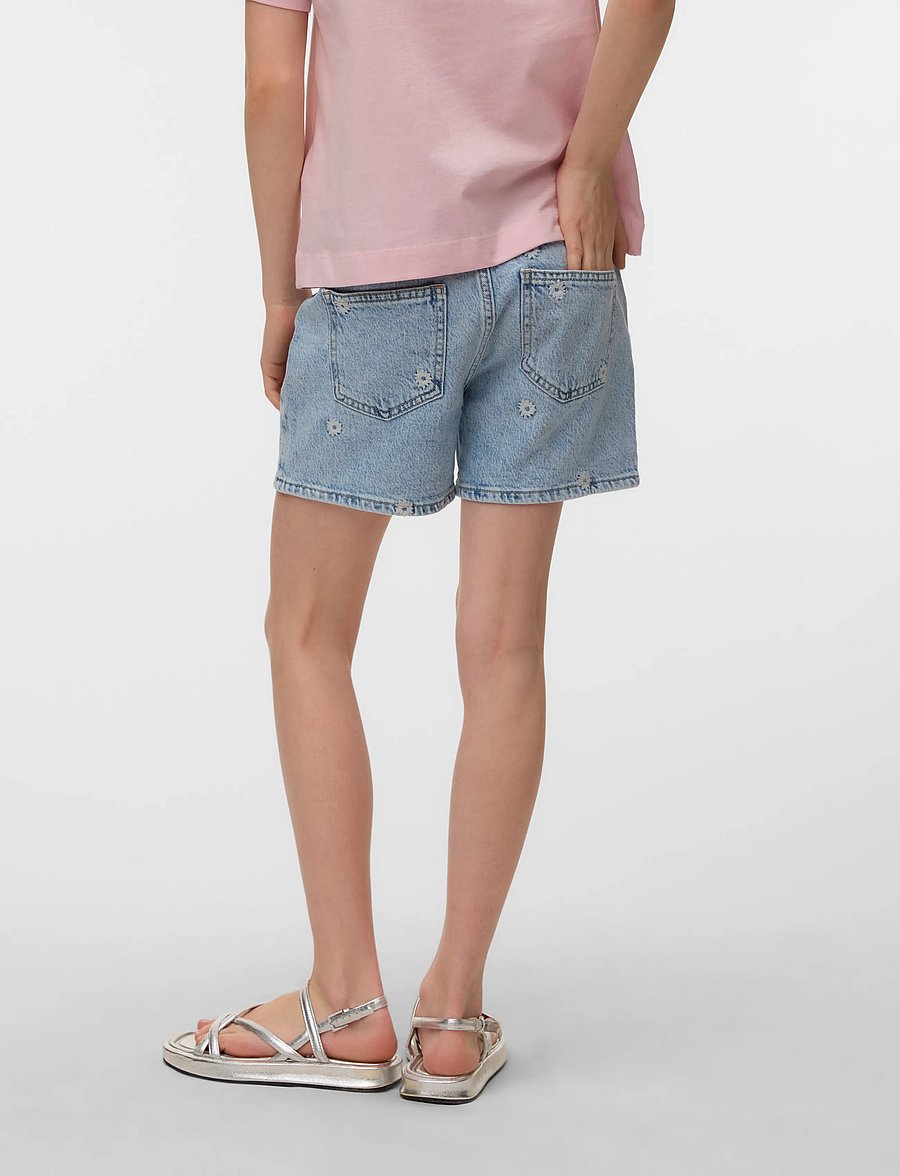 Vero Moda Girl - VMTESS SHORT EMB DNM SHORTS RA339 GIRL - jeansshorts - light blue denim - 2
