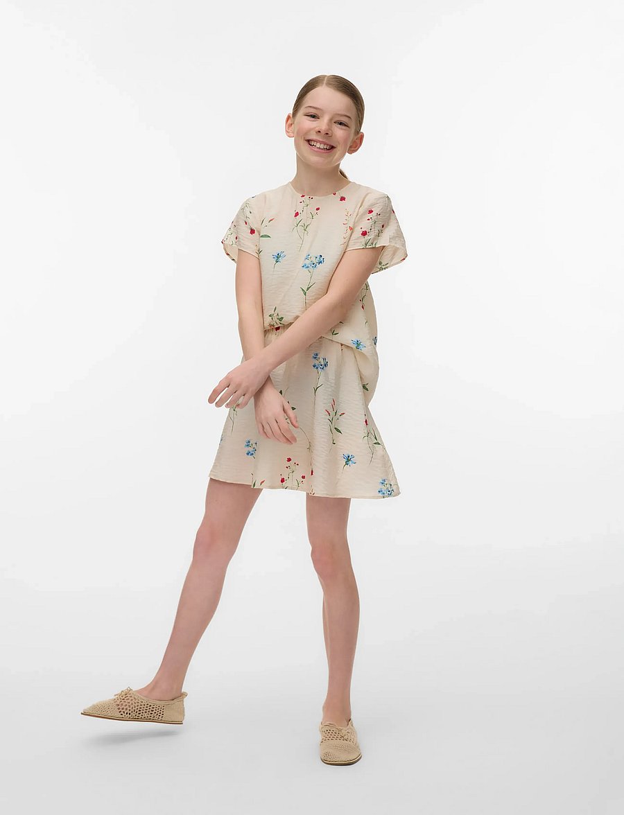 Vero Moda Girl - VMJOSIE SS TOP WVN GIRL - chemisiers & tuniques - birch - 0