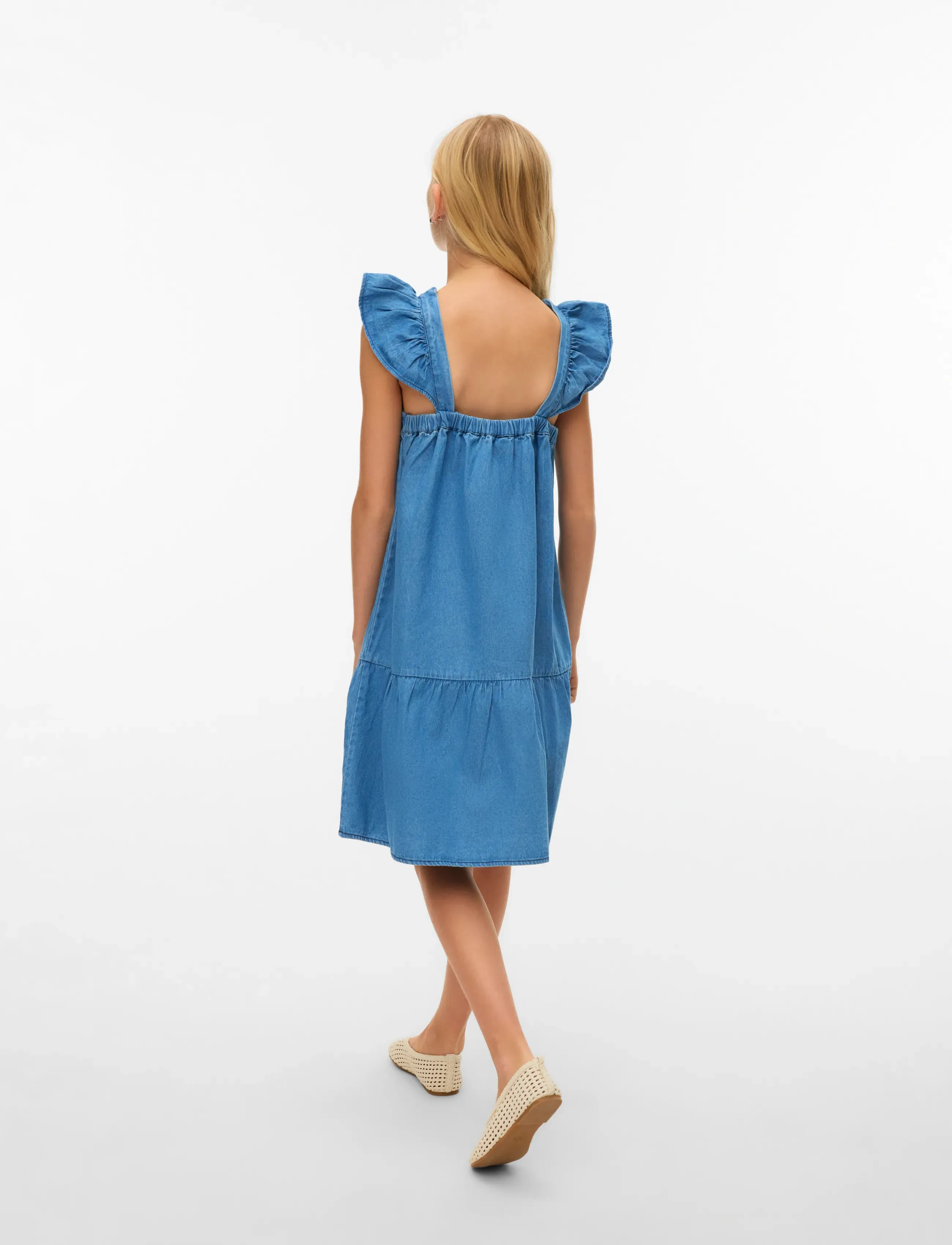 Vero Moda Girl - VMHOLLY SL DRESS WVN GIRL - Ärmellose freizeitkleider - light blue denim - 3