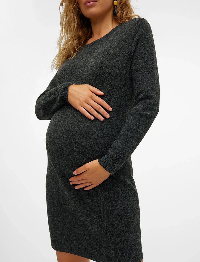 Vero Moda Maternity - VMMDOFFY LS O-NECK DRESS GA NOOS - strikkjoler - black - 0