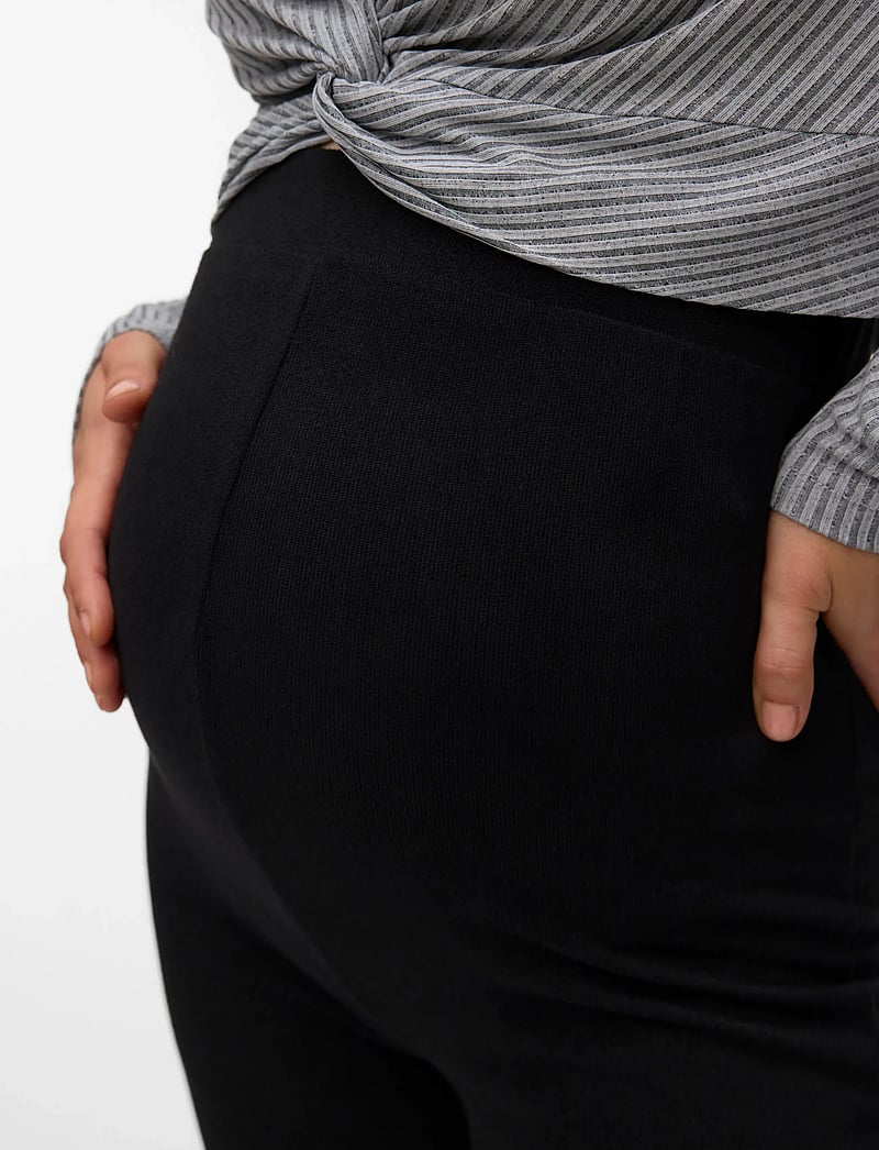 Vero Moda Maternity - VMMELLA WIDE FLARED PANT JRS NOOS - black - 4
