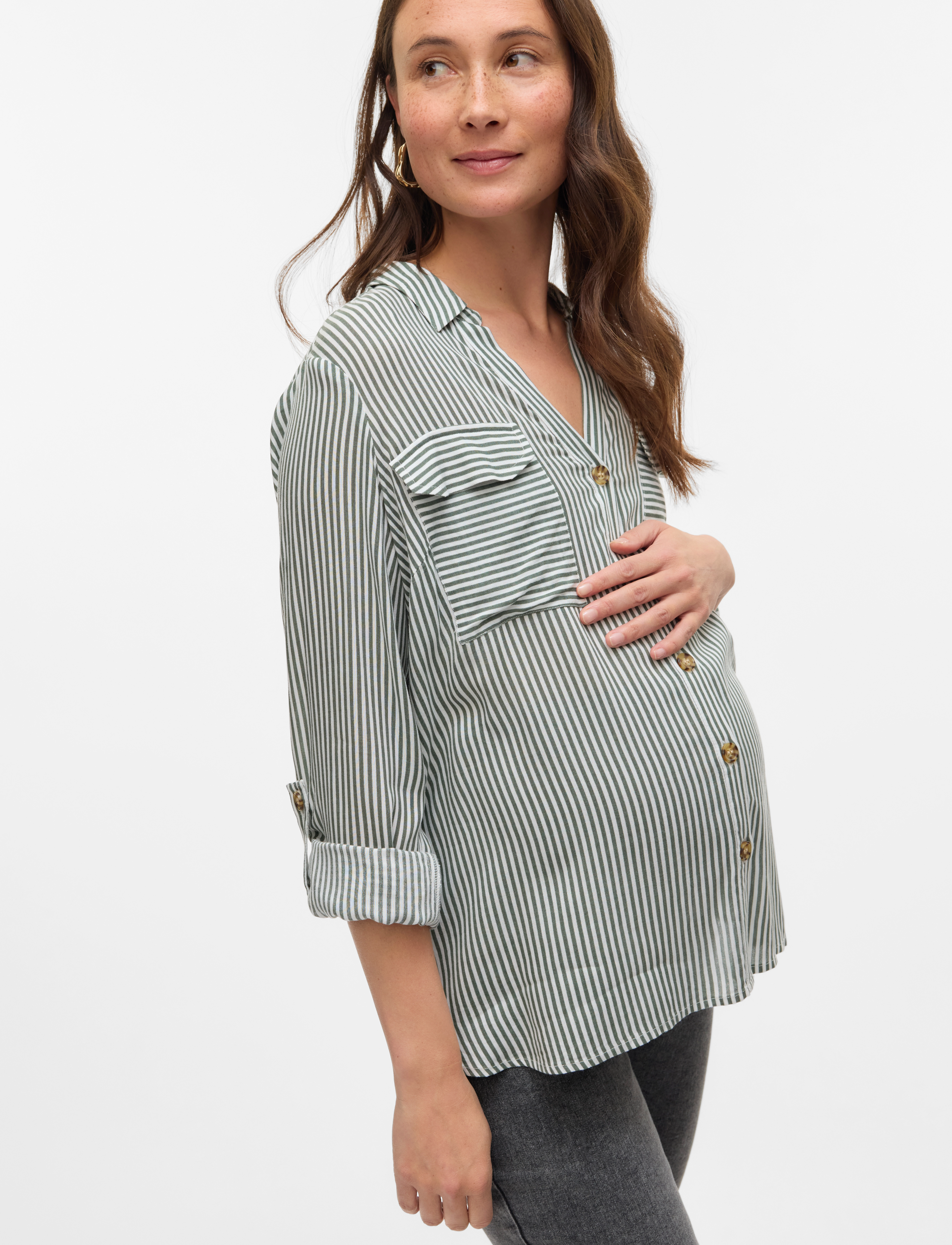 Vero Moda Maternity VMMBUMPY L/S SHIRT NEW NOOS - Skjorter - LAUREL WREATH / green