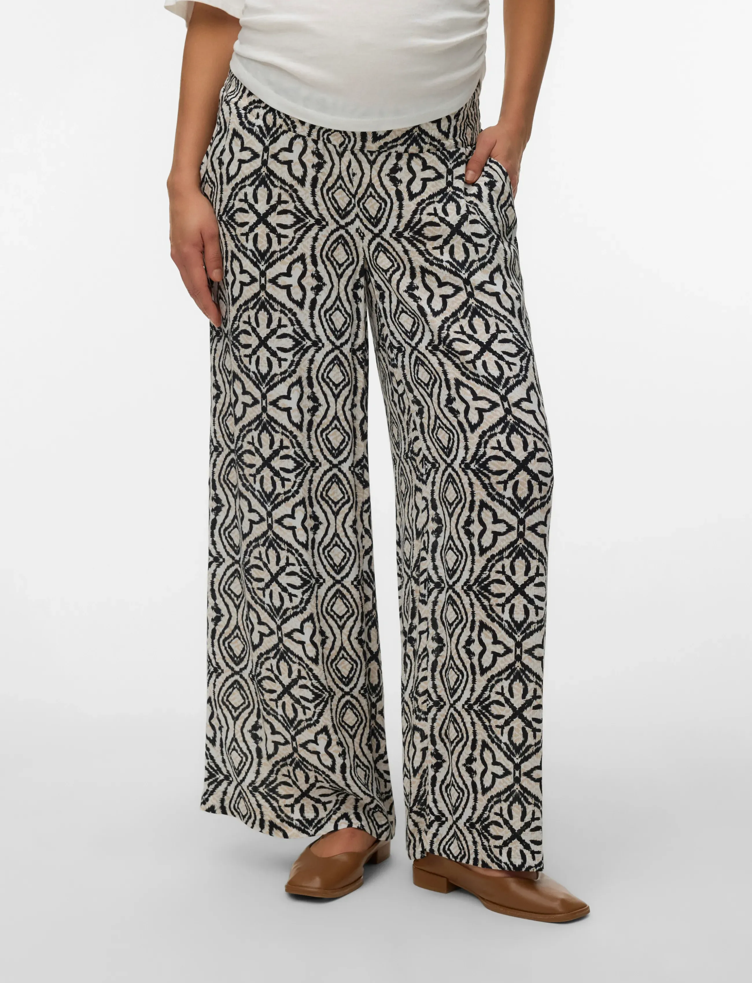 Vero Moda Maternity VMMMENNY WIDE PANTS WVN GA - Hosen - BIRCH / black