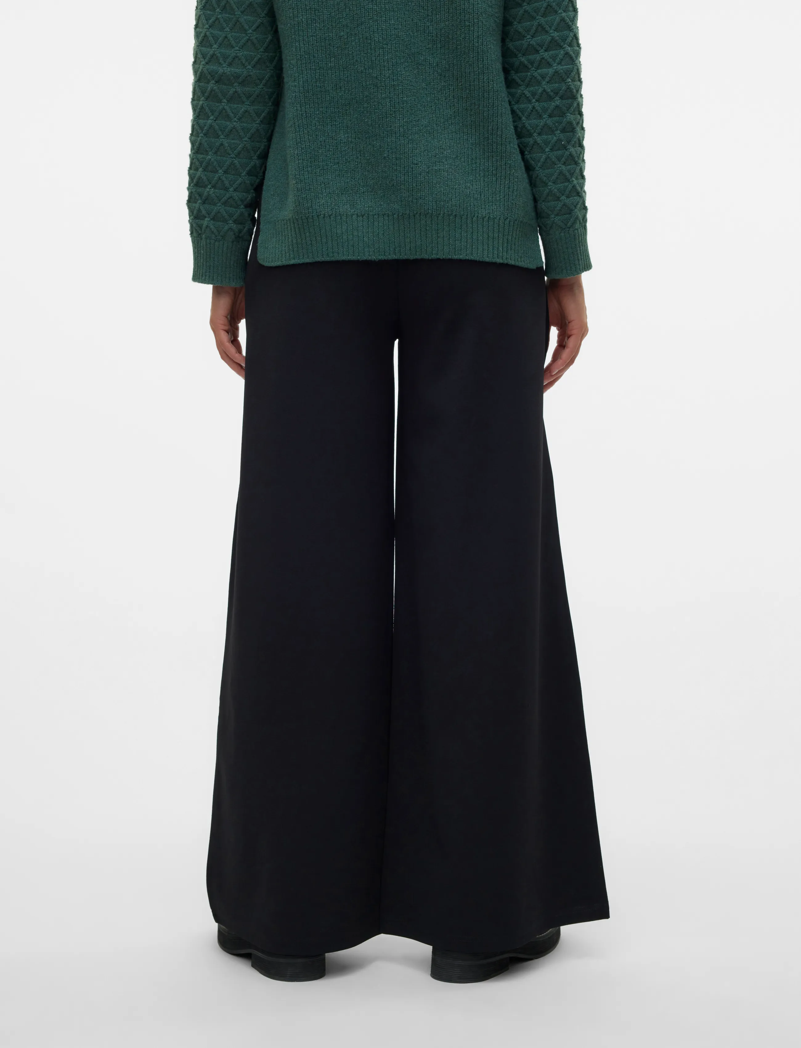 Vero Moda Maternity - VMMBECKY SUPER WIDE PANTS - black - 3