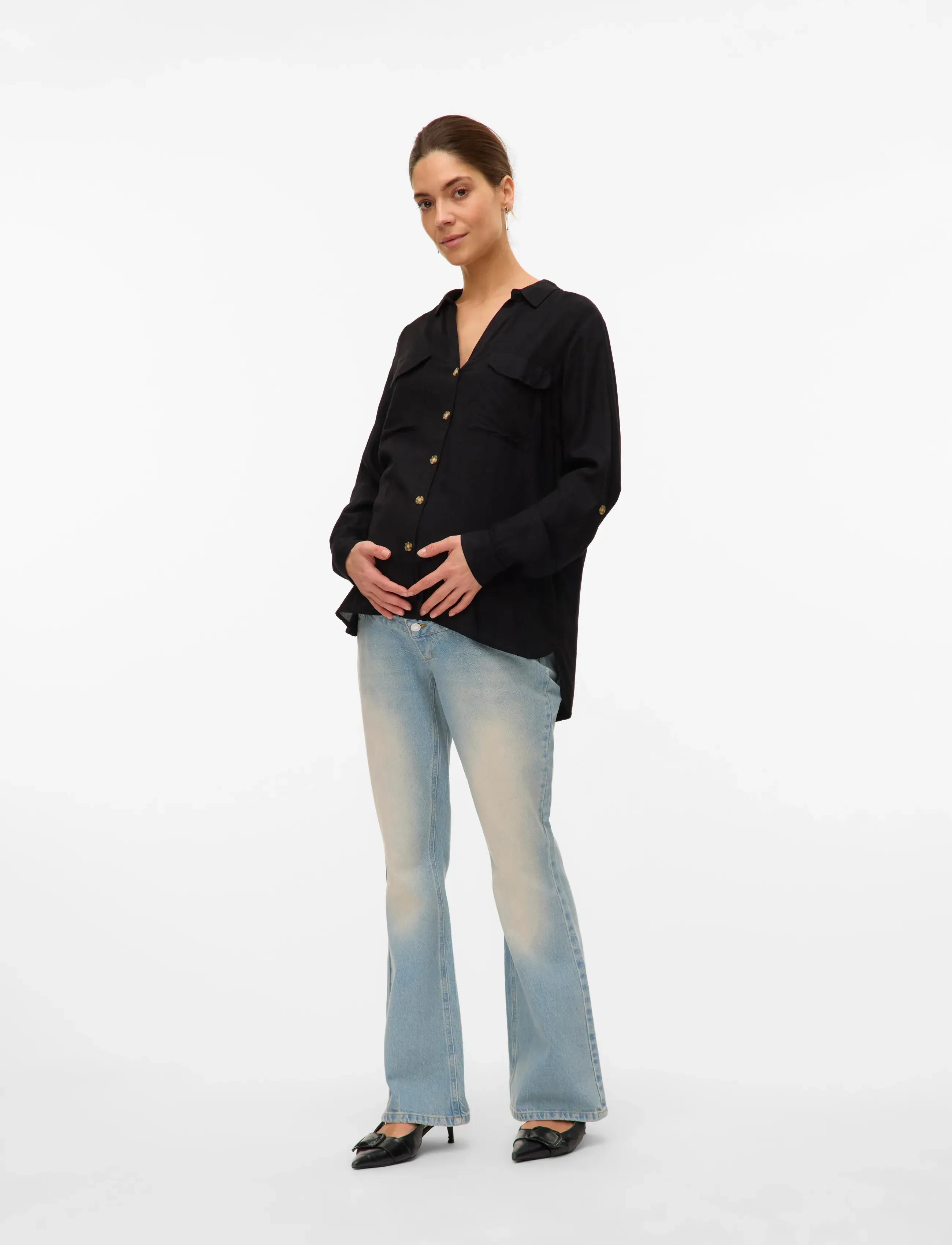 Vero Moda Maternity - VMMGEMINI FLARED LB JEANS - püksid - light blue denim - 3