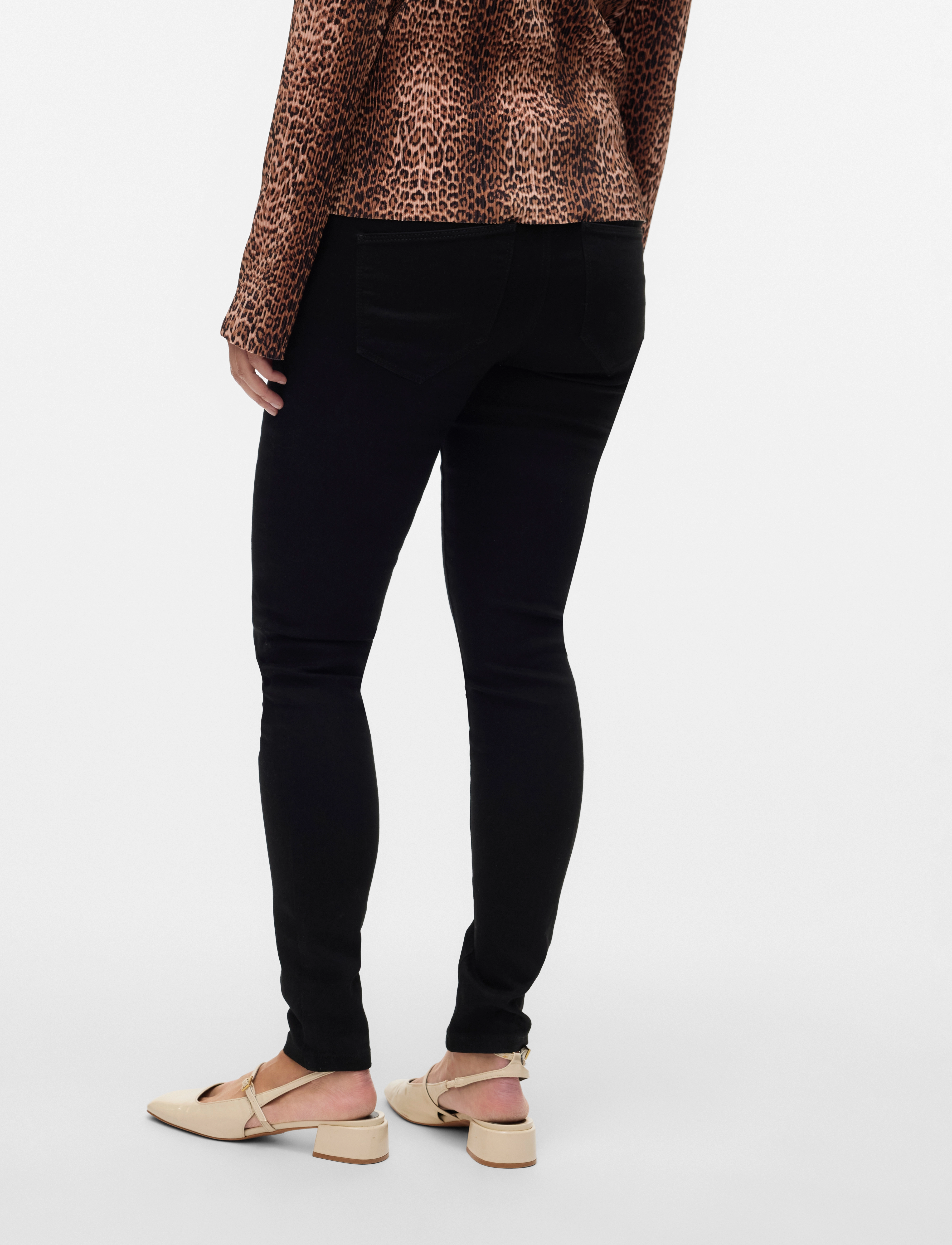 Vero Moda Maternity - VMMCARA SKINNY VI1110 JEANS NOOS - hosen - black - 3