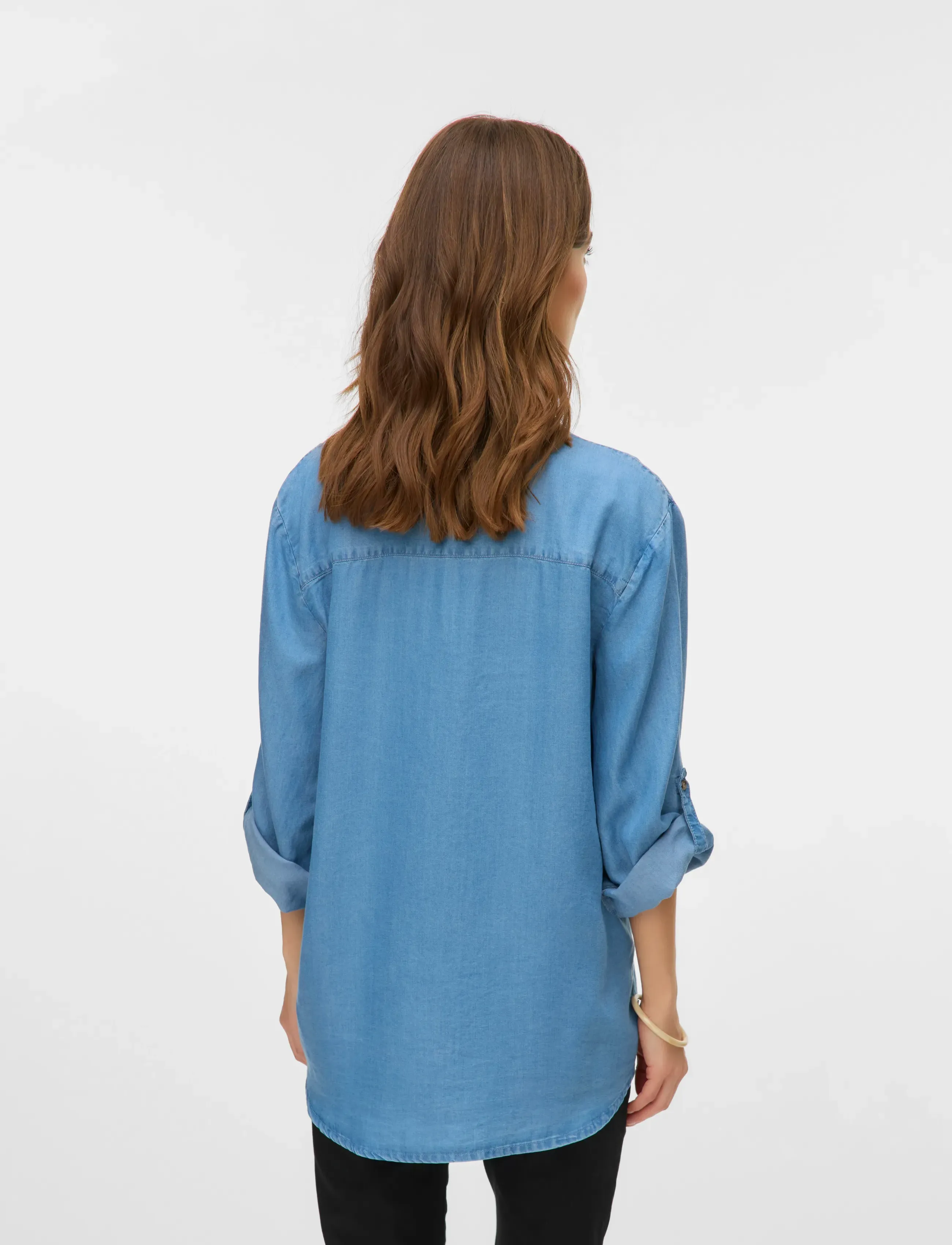 Vero Moda Maternity - VMMBREE 7/8 SLEEVE LOOSE SHIRT GA - jeanshemden - medium blue denim - 2
