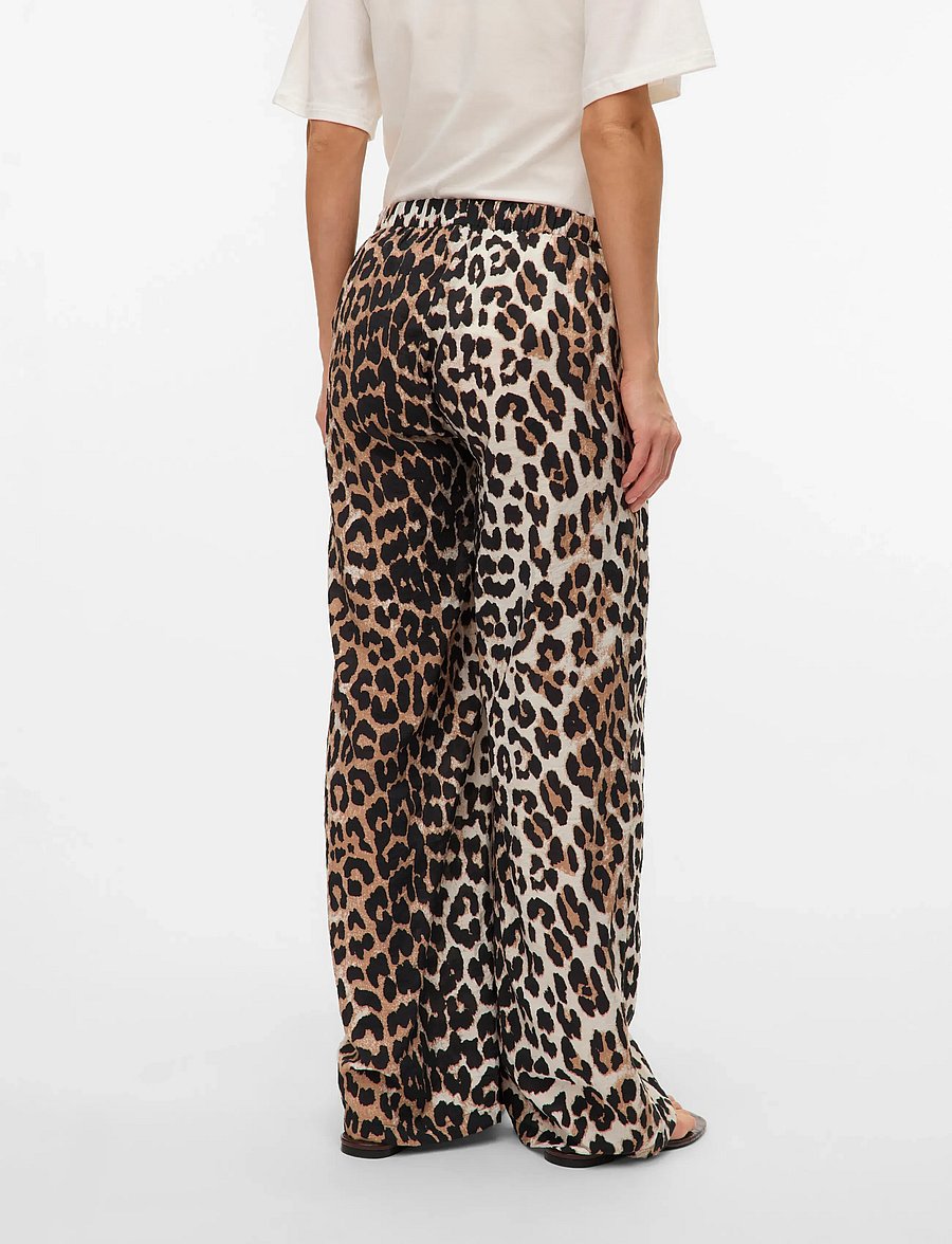 Vero Moda Maternity - VMMJOSIE WIDE PANT WVN GA - joggingbuxur - egret - 2