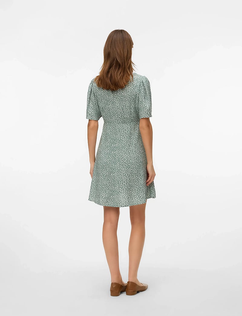 Vero Moda Maternity - VMMALBA SS SHORT DRESS WVN GA - summer dresses - laurel wreath - 2