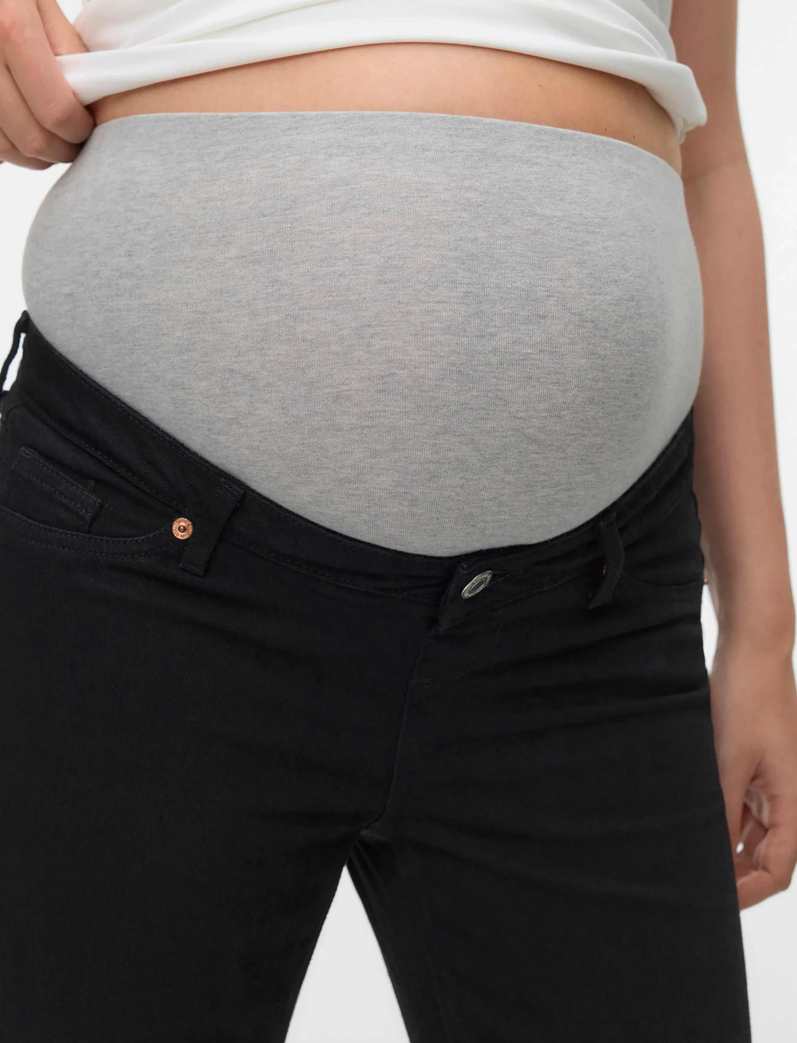 Vero Moda Maternity - VMMTESSA WIDE JEANS RA118 GA NOOS - hosen - black - 4