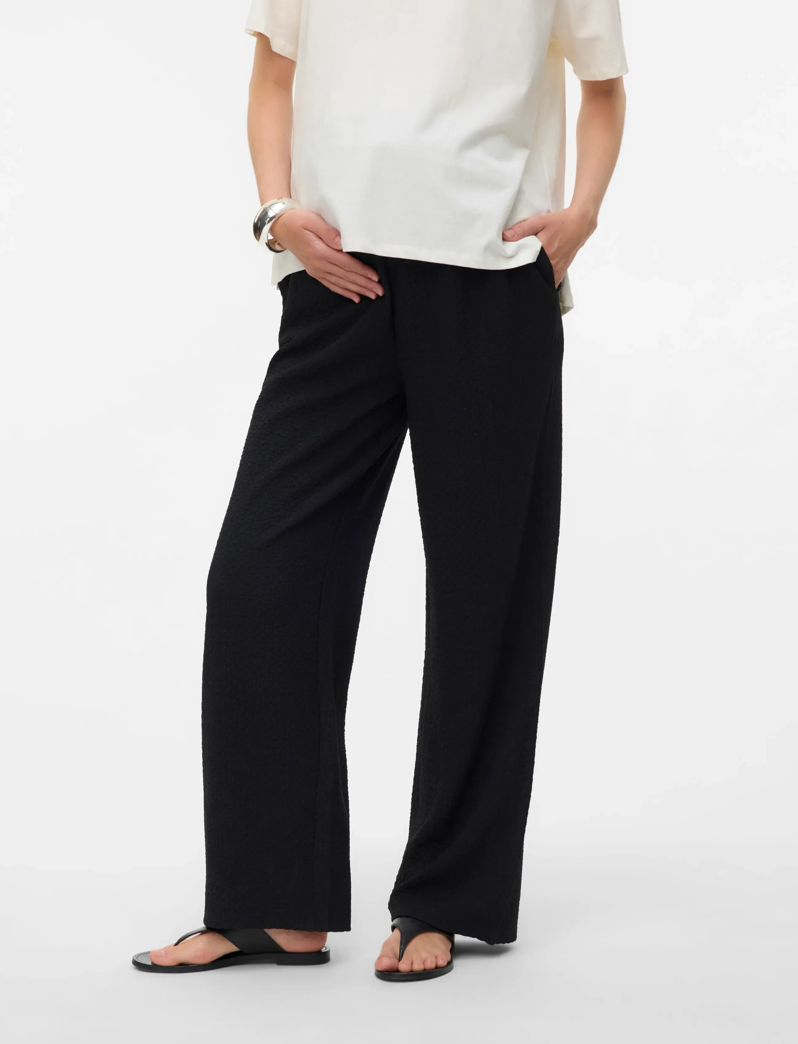 Vero Moda Maternity VMMCILLE WIDE PANTS JRS - nederdelar - black - Mammakläder - BLACK / black