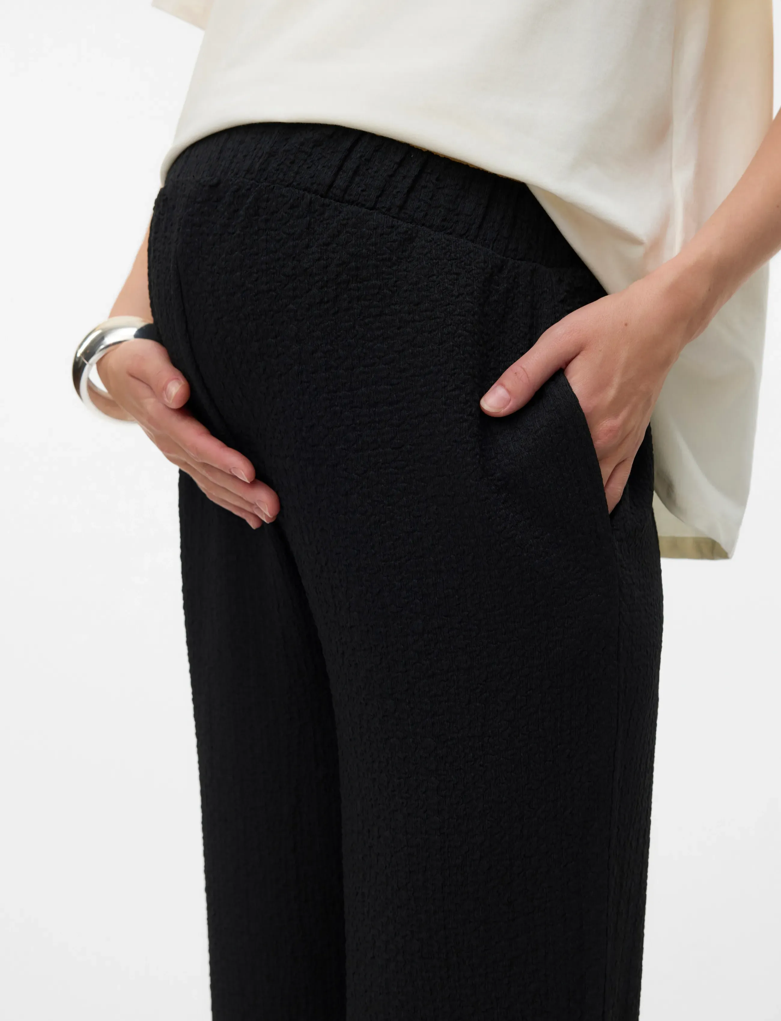 Vero Moda Maternity - VMMCILLE WIDE PANTS JRS - nederdelar - black - 4