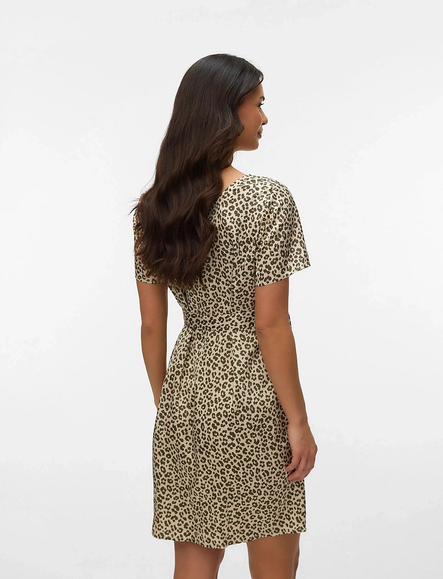 Vero Moda Maternity - VMMIDALIA SS SHORT DRESS WVN - sommerkleider - kalamata - 4