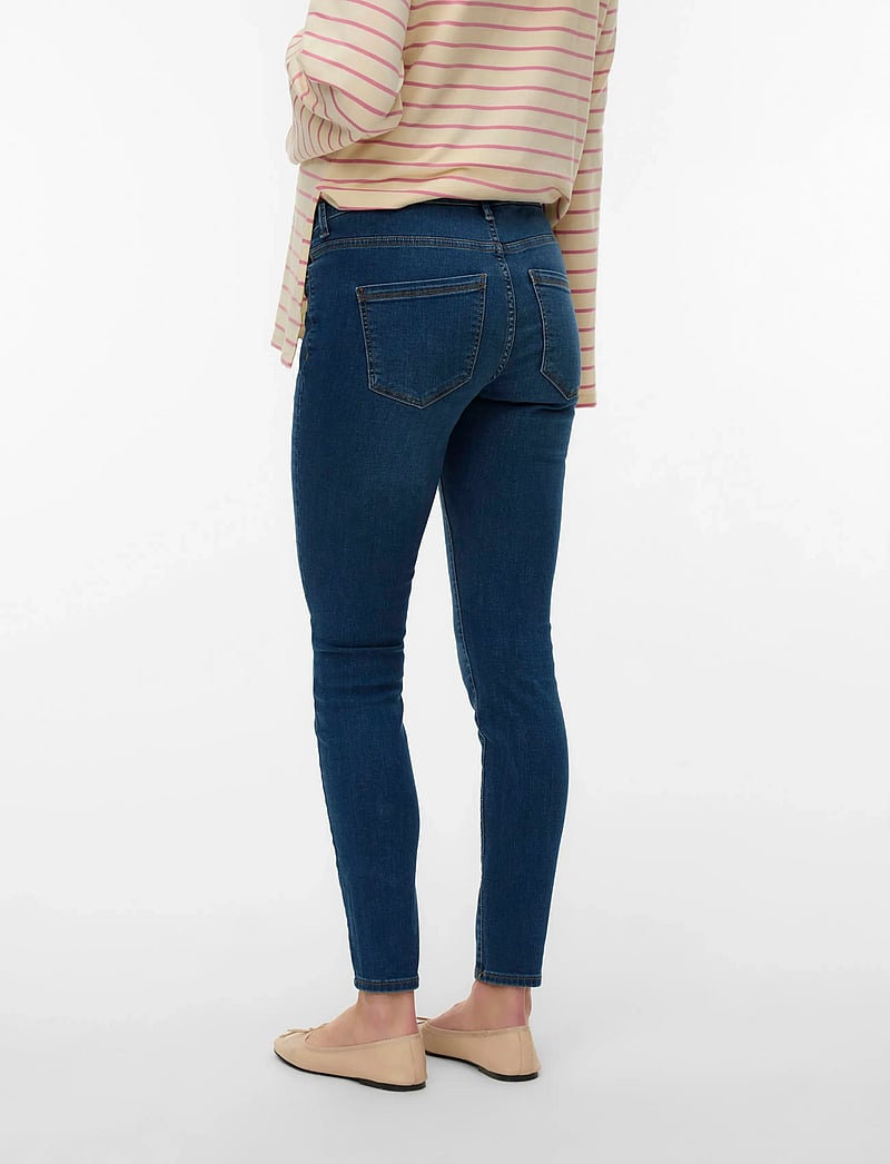 Vero Moda Maternity - VMMSOPHIA SKINNY JEANS MD BL - hosen - medium blue denim - 4