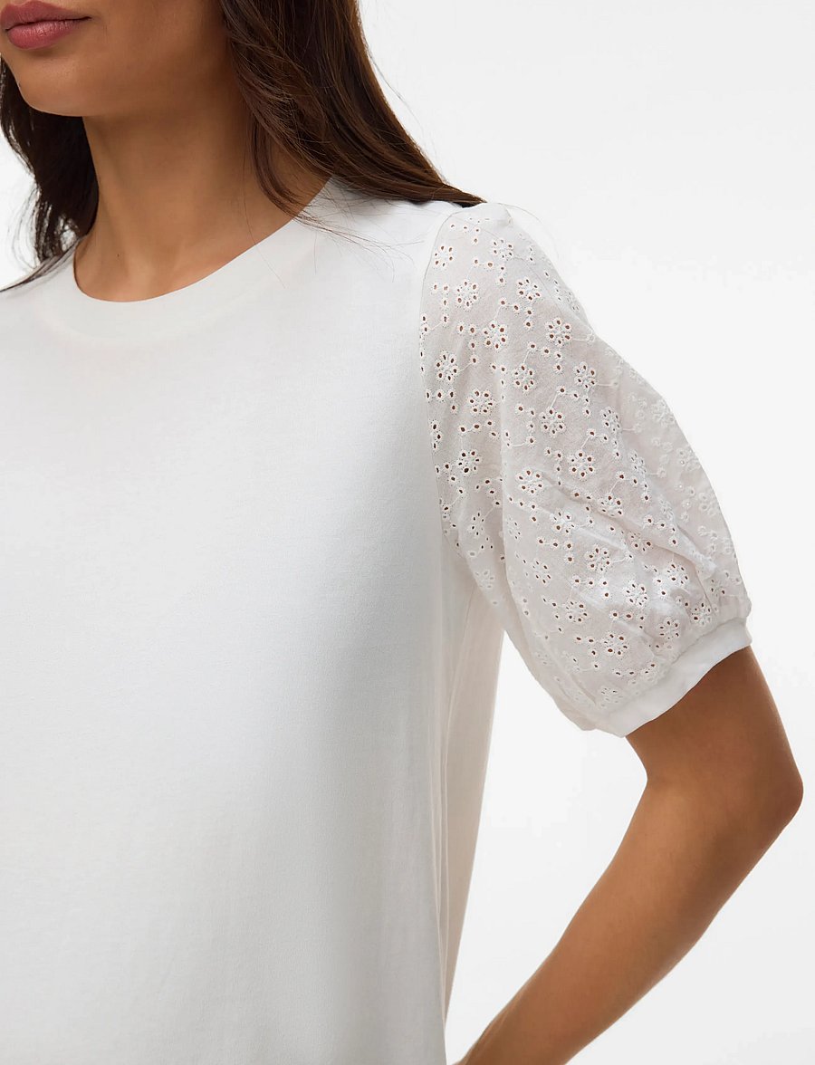 Vero Moda Maternity - VMMJANNI SS O-NECK TOP JRS GA - oberteile - snow white - 4