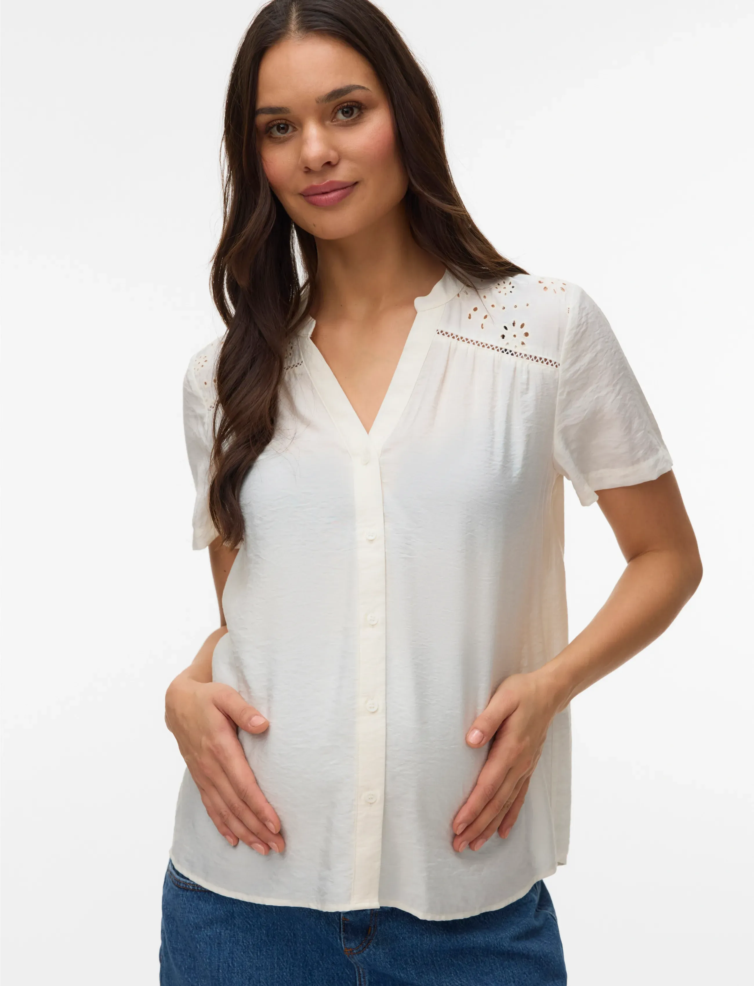 Vero Moda Maternity VMMJOSIE SS EMB TOP WVN - Pluusid - SNOW WHITE / cream